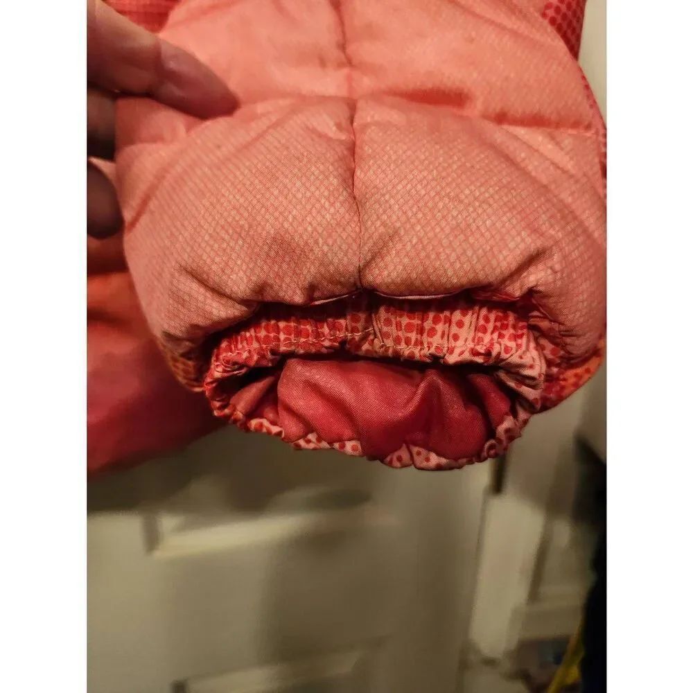 Hawke & Co Pro Series Pink Puffer Jacket Faux Fur Hood Size 14 some wear on the - Picture 3 of 4